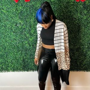 Ladies no closure cardigan